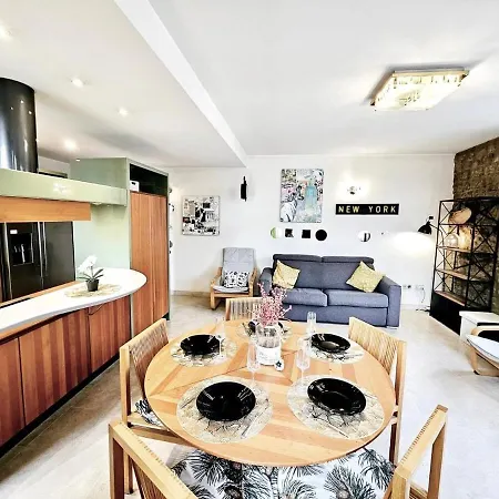 Appartement New 1 Bedroom Flat In Center - Gar68 *